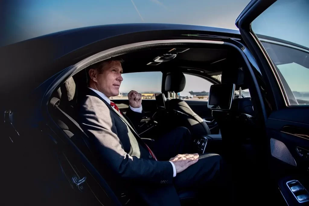 Chauffeur Service in Atlanta, GA | Chauffeurs Lane